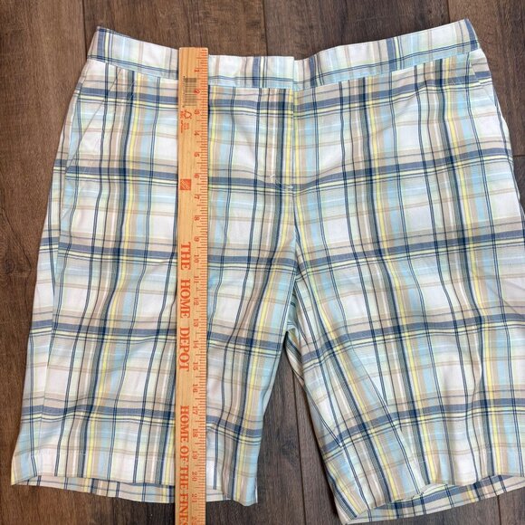 Izod Ladies Performx Plaid Golf Shorts Size 16 Blue Chino Stretch Athletic - Picture 6 of 7